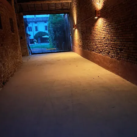 Borgo Dei Duchi 住宿加早餐酒店 *
